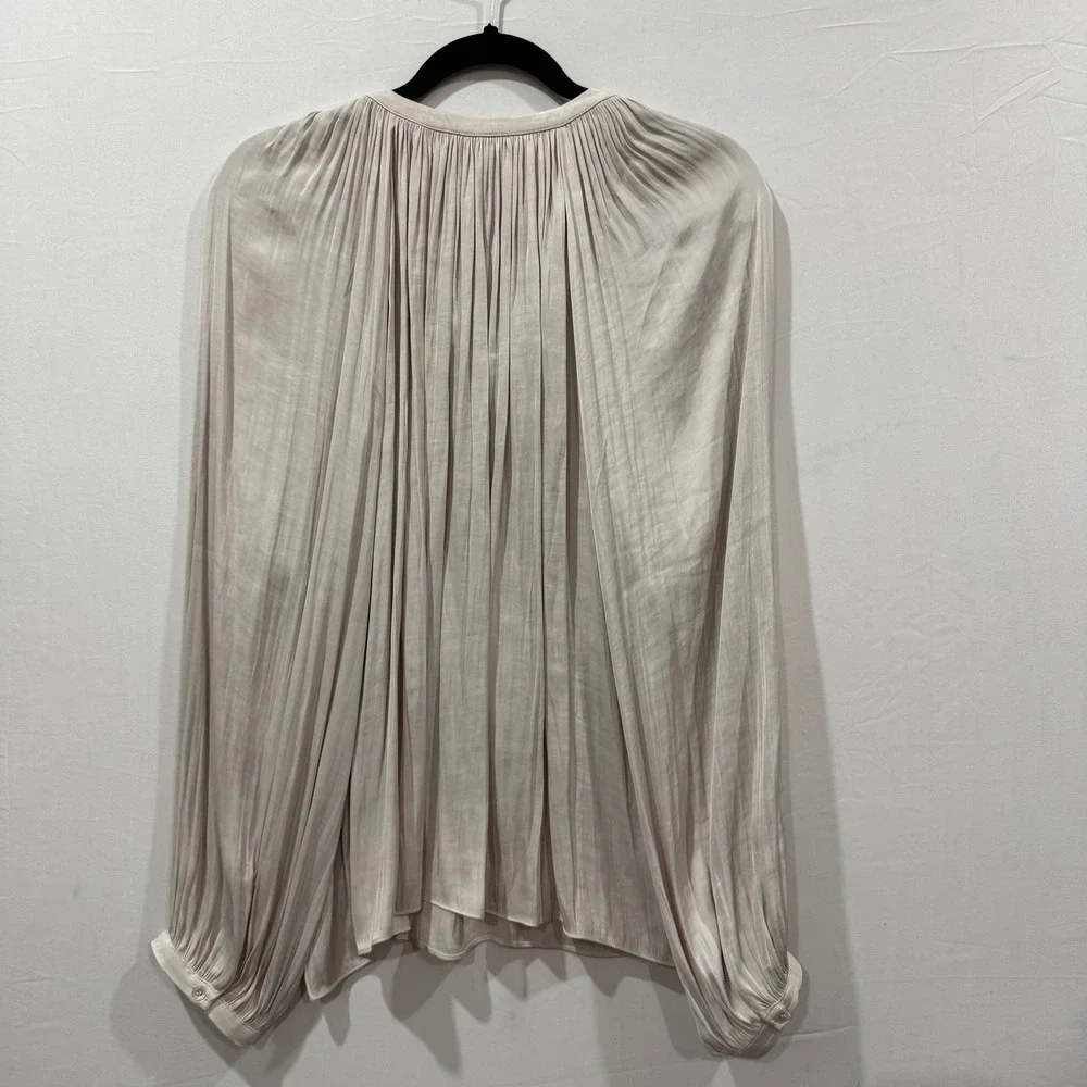 Current Air Women's L Cream "Silk" Pleated Tie‎ Neck Blouse Top New With Tags - Picture 2 of 8